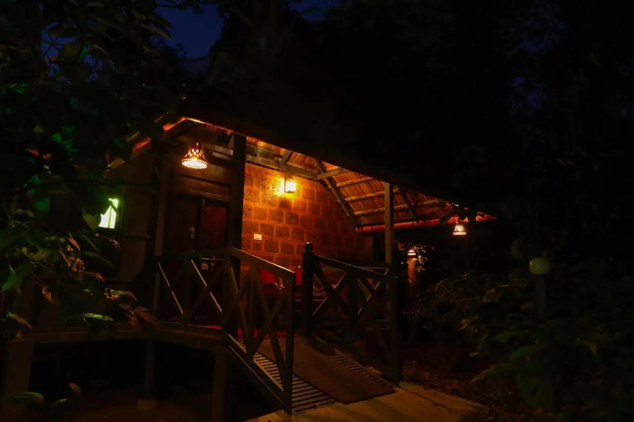 סולטאן באטרי Greens Tree House & Wood House סולטאן באטרי