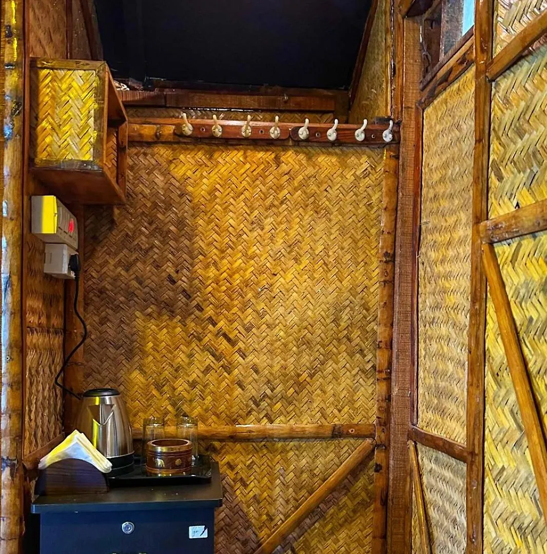 אתר נופש סולטאן באטרי Greens Tree House & Wood House
