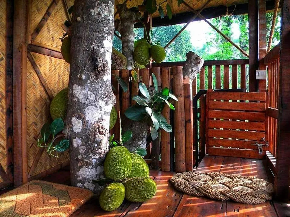 Greens Tree House & Wood House Sultan Bathery